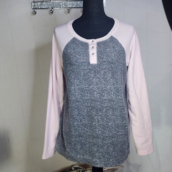 Secret Treasures Sleepwear Grey Pink Three Button LS Sherpa Henley Style Top M 8 - Picture 1 of 16